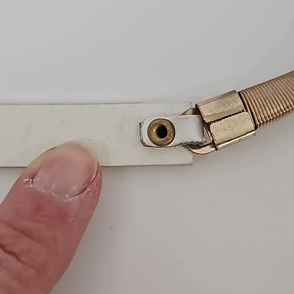 80s White Leather & Gold Accordian Snake Stretch Belt Womens Slim Vintage Rare